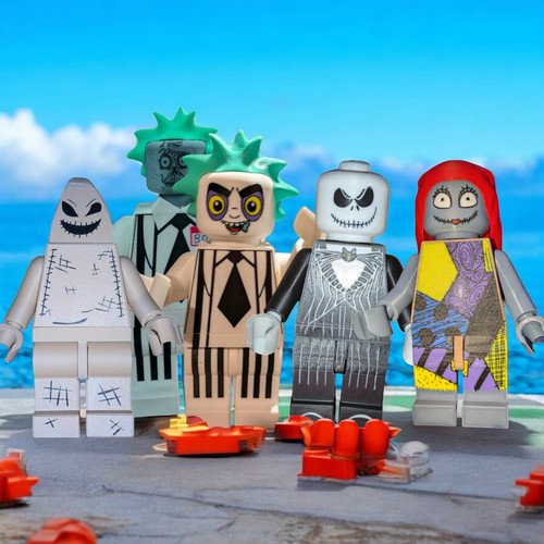 Giant brick figures - 3d,