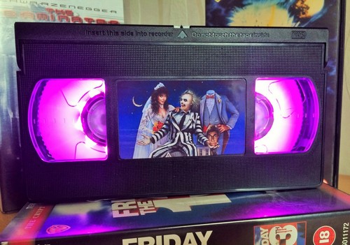 Beetlejuice retro vhs led - retro,